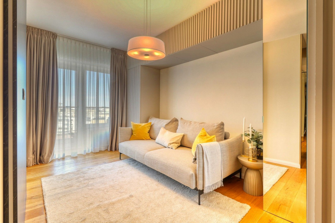 Delightful penthouse, high end furniture and finishings, close to city center