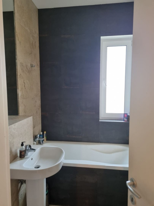 Duplex cu 3 camere, luminos si primitor