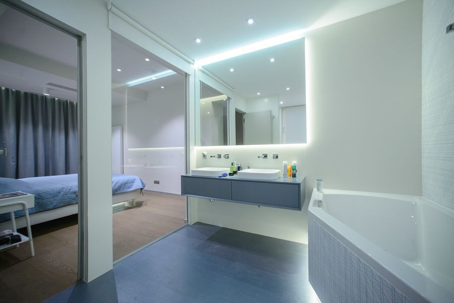 Beautiful 2 bedrooms apartment, next to the forest