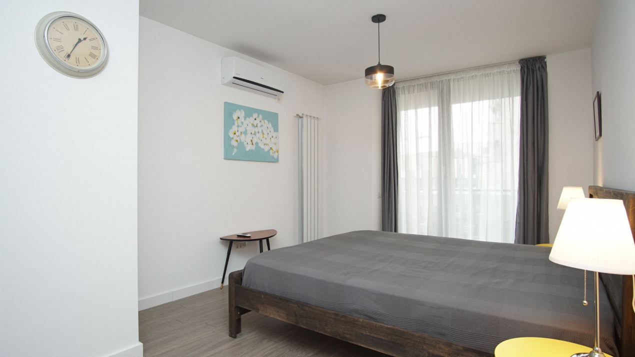 One bedroom apartament, close to Victoriei Square