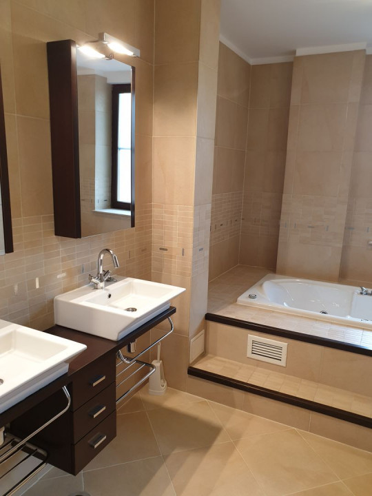 Apartament spatios si luminos, aproape de Parcul Romniceanu (utilitati incluse)