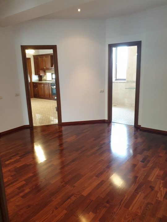 Apartament spatios si luminos, aproape de Parcul Romniceanu (utilitati incluse)