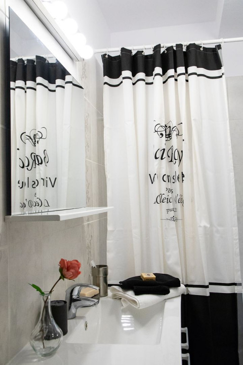 Apartament cochet, in bloc nou, langa Casa Poporului