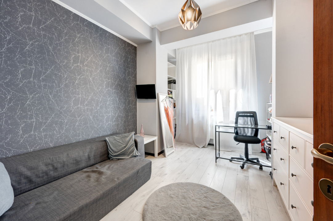 Apartament cu doua dormitoare, langa Parcul Bazilescu
