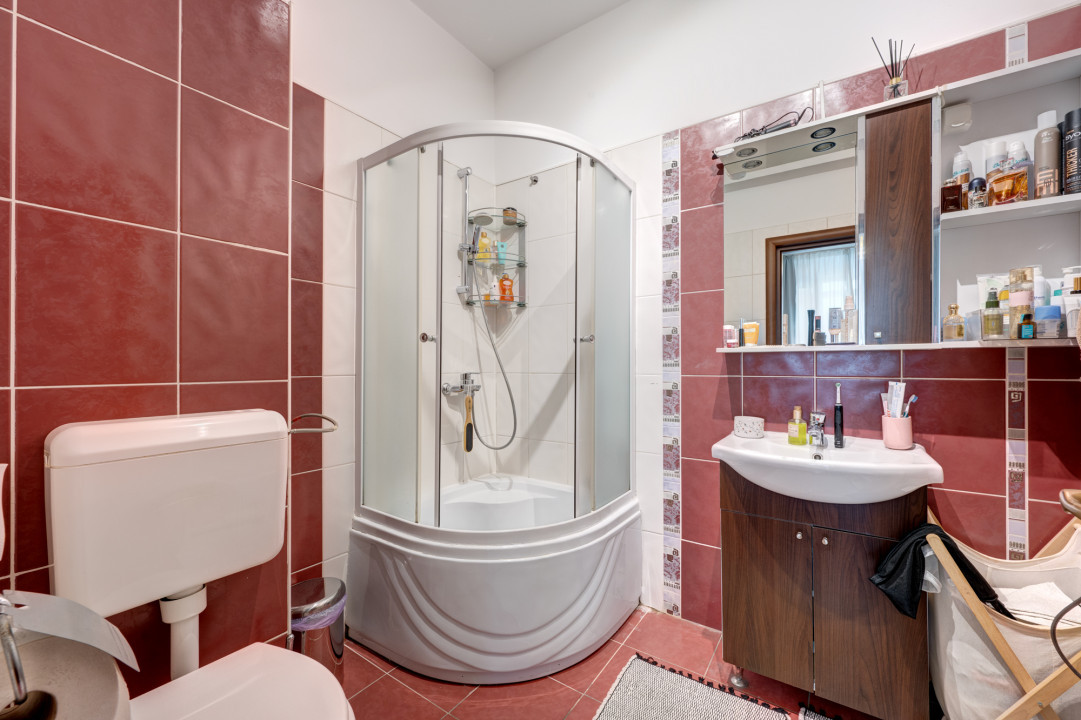 Apartament cu doua dormitoare, langa Parcul Bazilescu