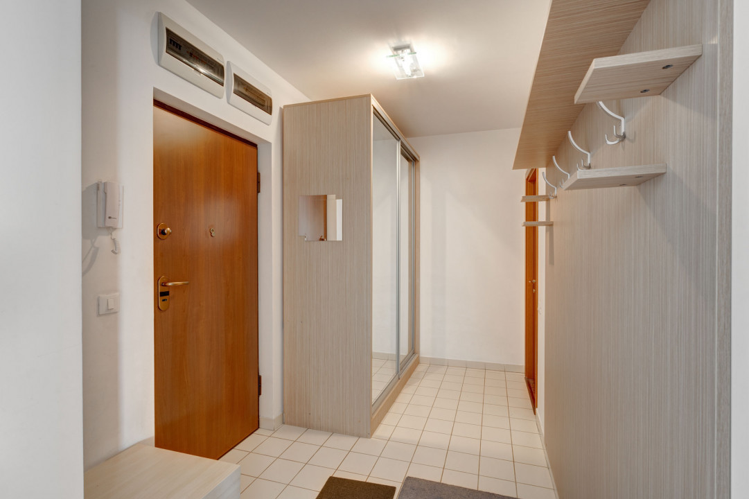 Apartament luminos si spatios, cu vedere la parc