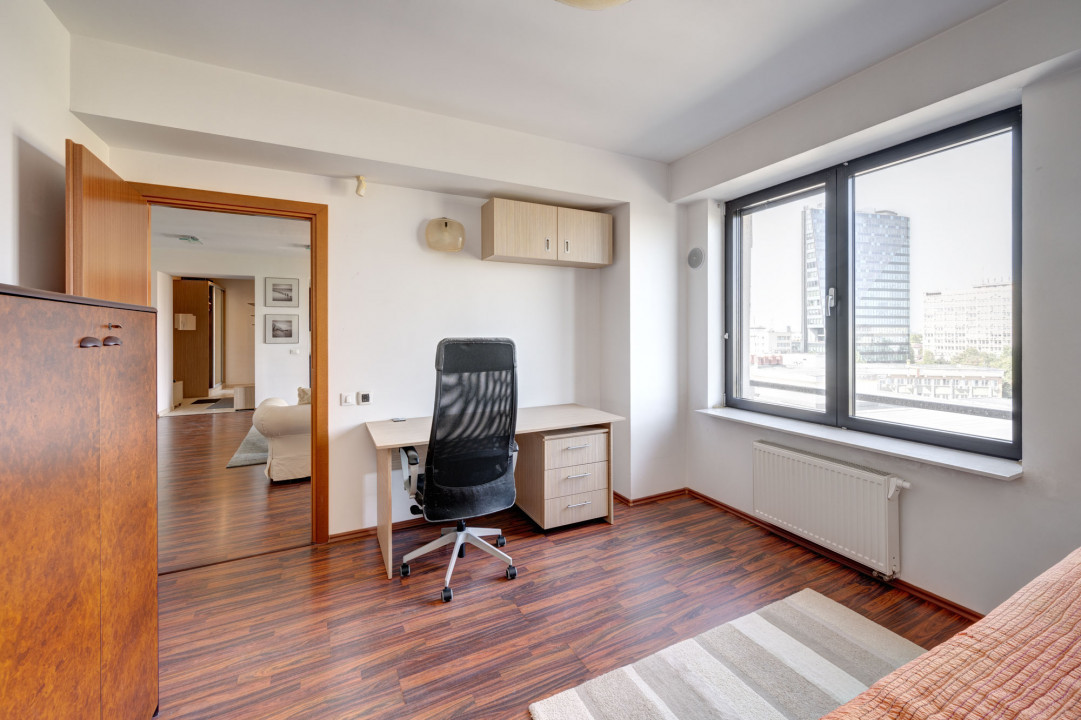 Apartament luminos si spatios, cu vedere la parc