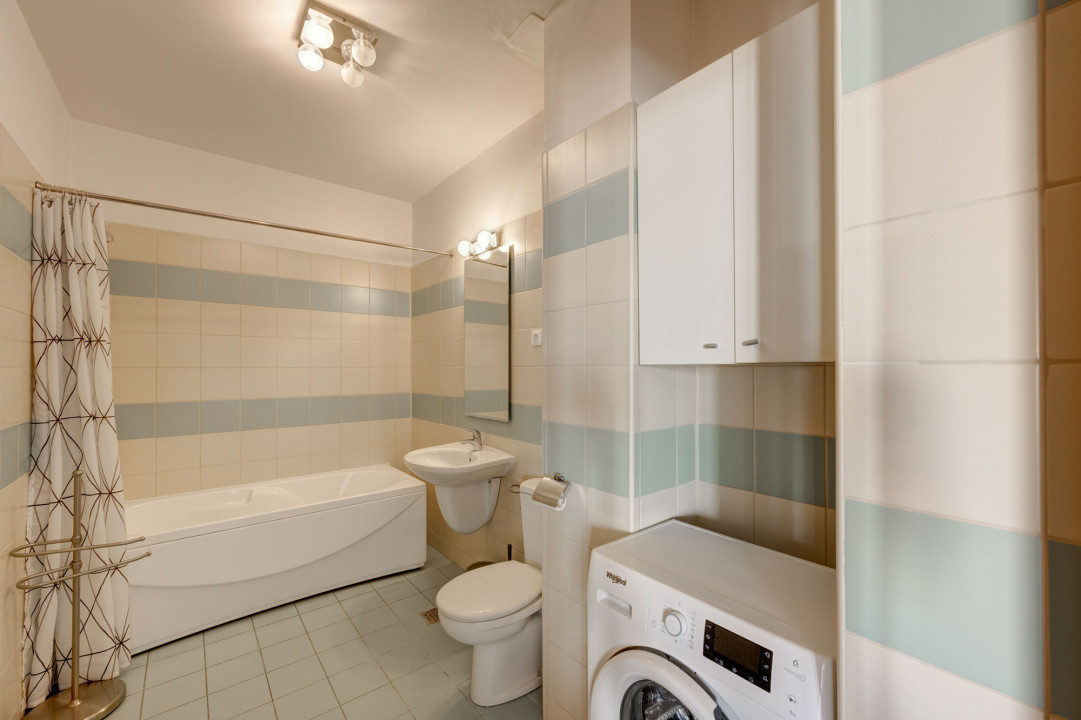 Apartament luminos si spatios, cu vedere la parc