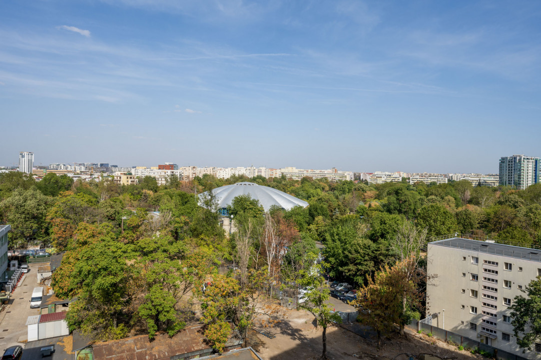 Apartament luminos si spatios, cu vedere la parc