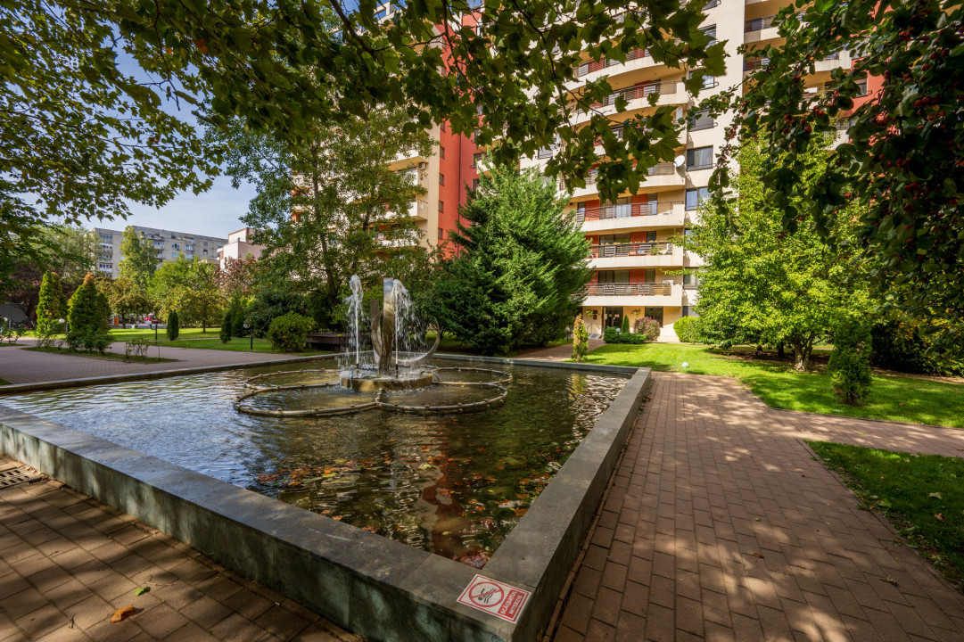 Apartament luminos si spatios, cu vedere la parc