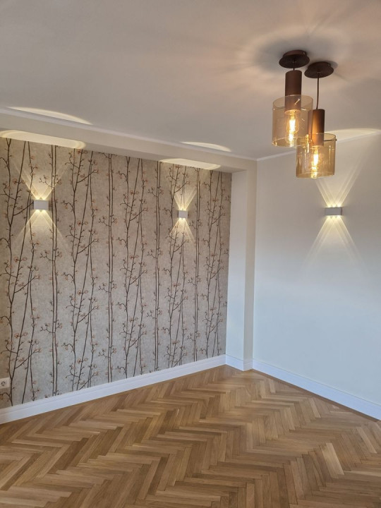 Sunny 3 bedrooms apartment, downtown