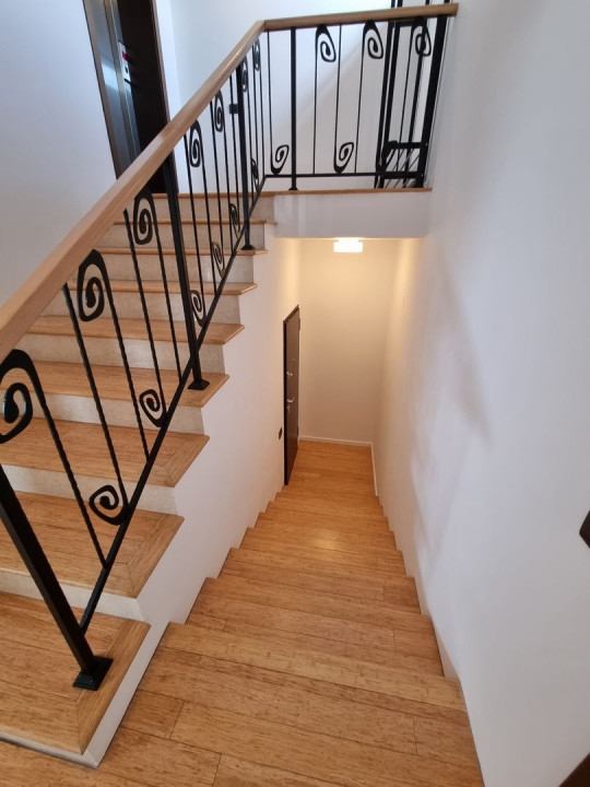 Penthouse next to Herastrau Park, on a quiet street