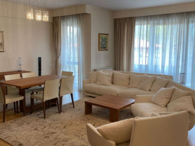 Beautiful  3 bedrooms apartment, boutique building, near Kiseleff park