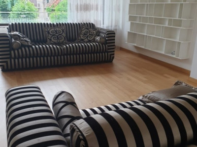 Delightful apartment, great vibes, lot of light and green view