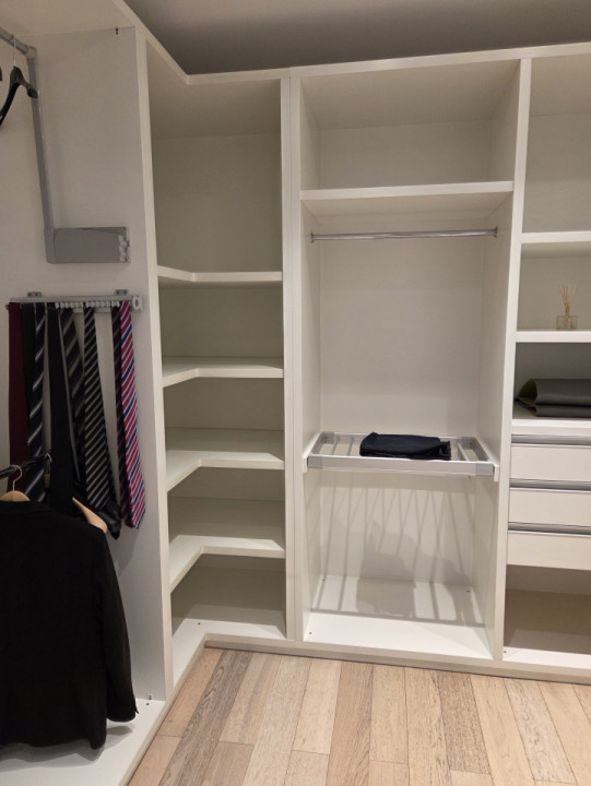 Apartament singur pe etaj, cu 4 camere, in imobil boutique