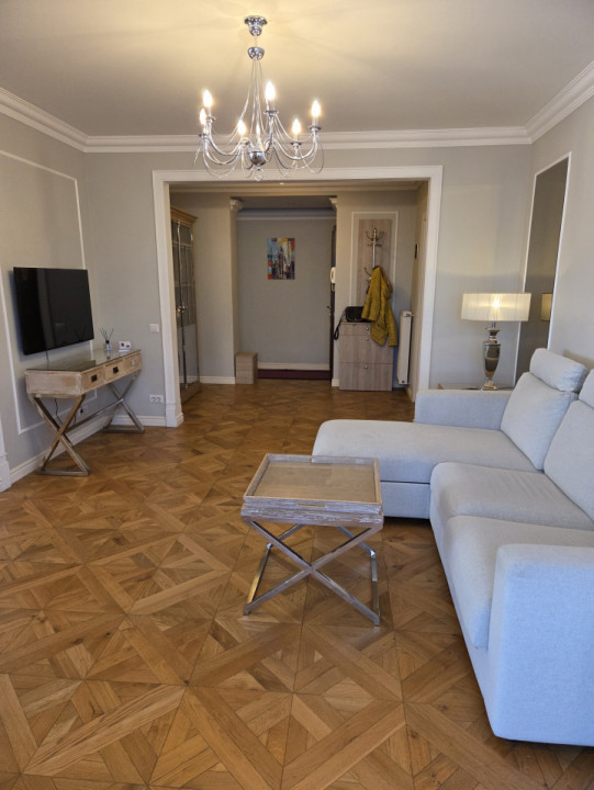 Cozy and bright apartment near Floreasca and Dorobanti square